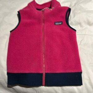 Patagonia baby synchilla fleece vest - brand new, never worn - hot pink navy